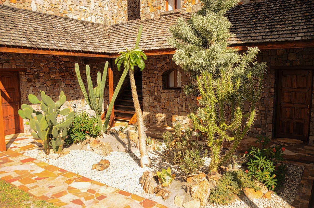 Le Jardin Du Roy Hotel Ranohira Kültér fotó