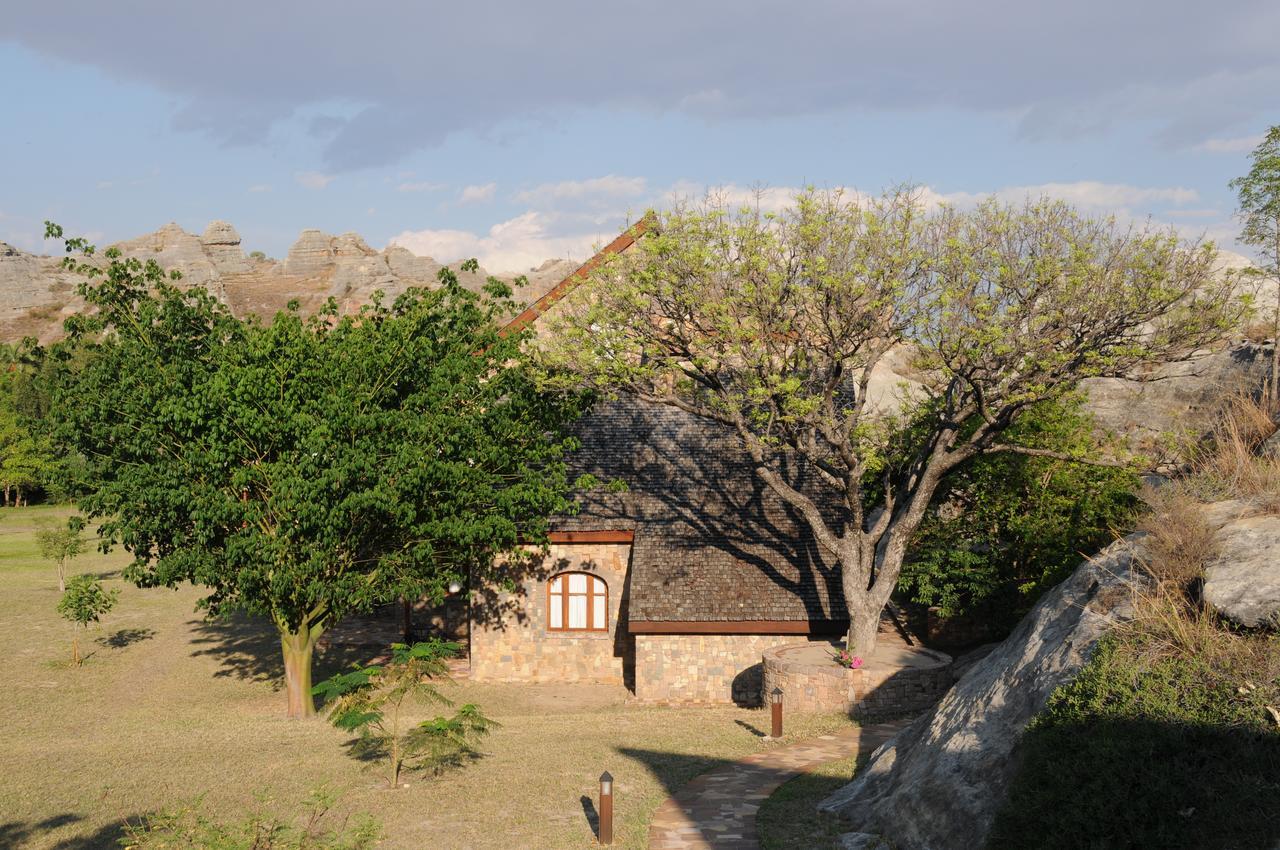 Le Jardin Du Roy Hotel Ranohira Kültér fotó