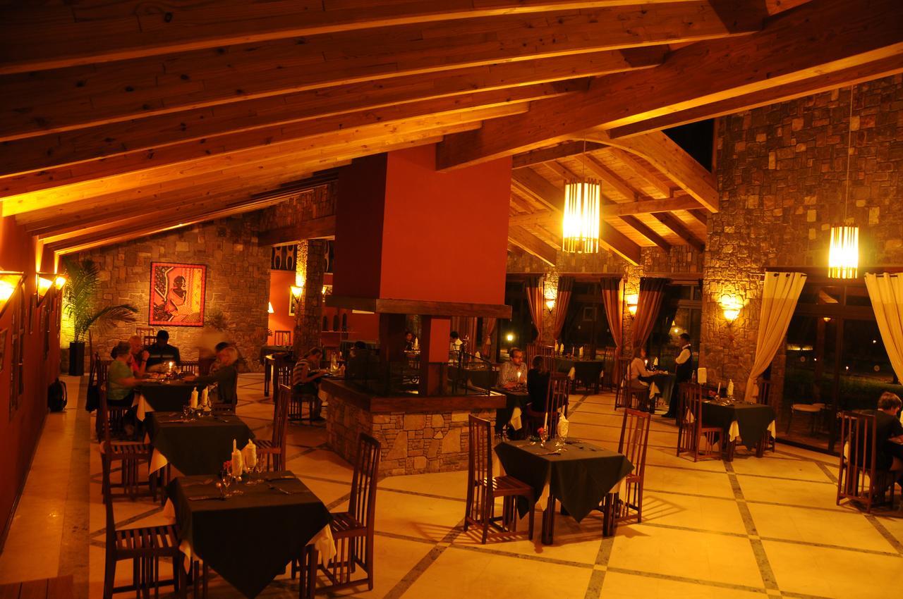 Le Jardin Du Roy Hotel Ranohira Kültér fotó