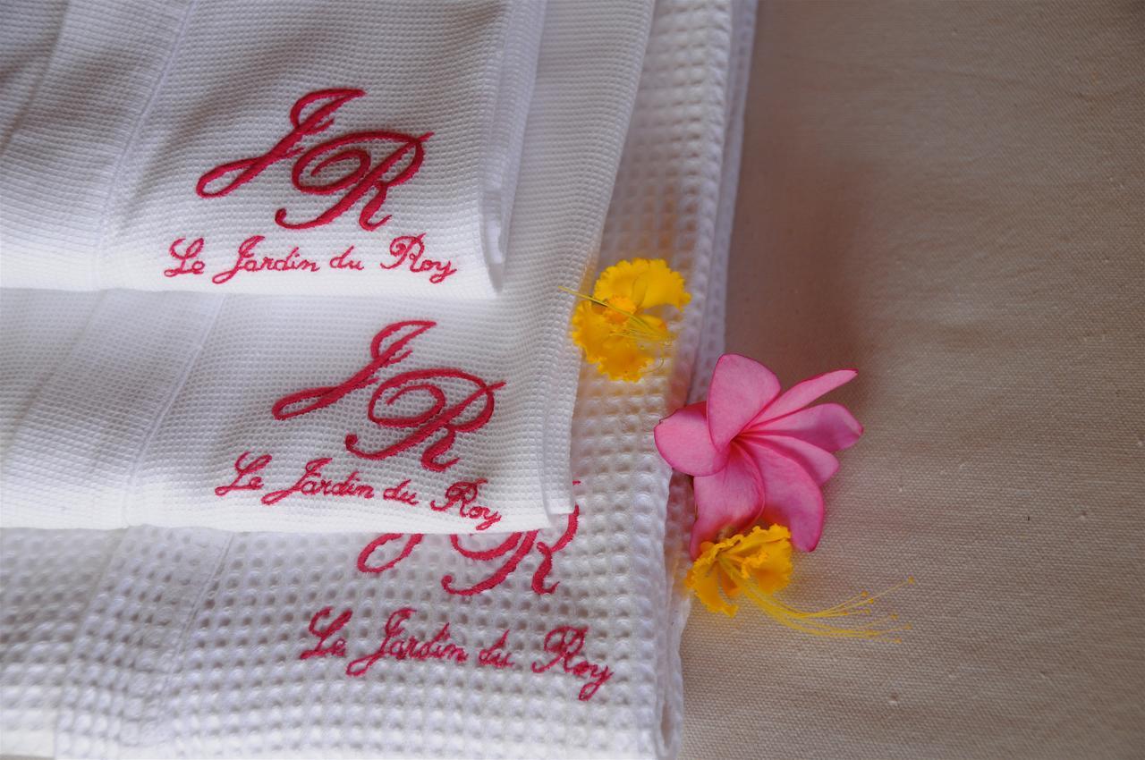 Le Jardin Du Roy Hotel Ranohira Kültér fotó